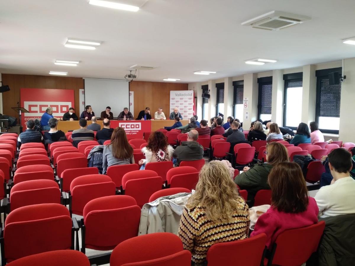 Asamblea de la plantilla de CyLTV en la sede de CCOO en Valladolid