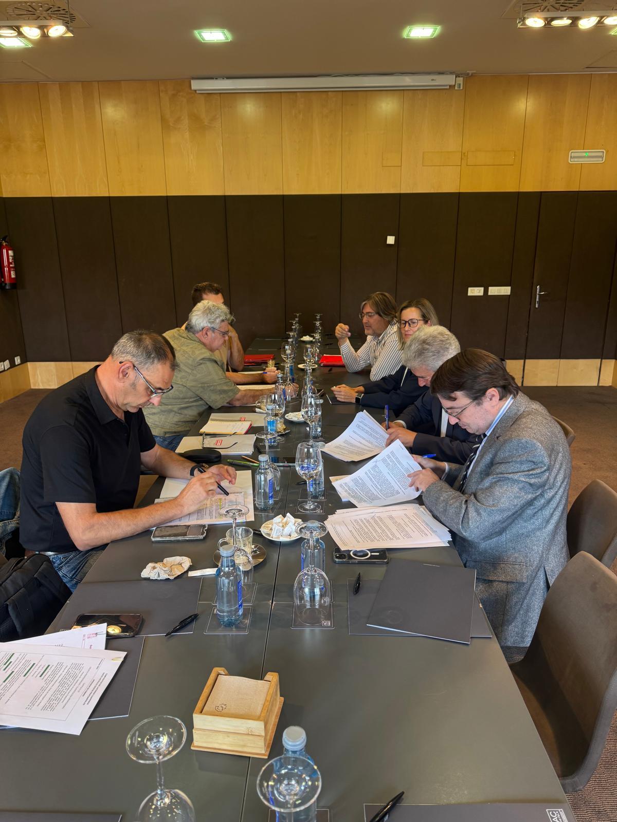 Firma del Convenio de RTVCyL el pasado 3 de octubre entre CCOO y la Patronal.