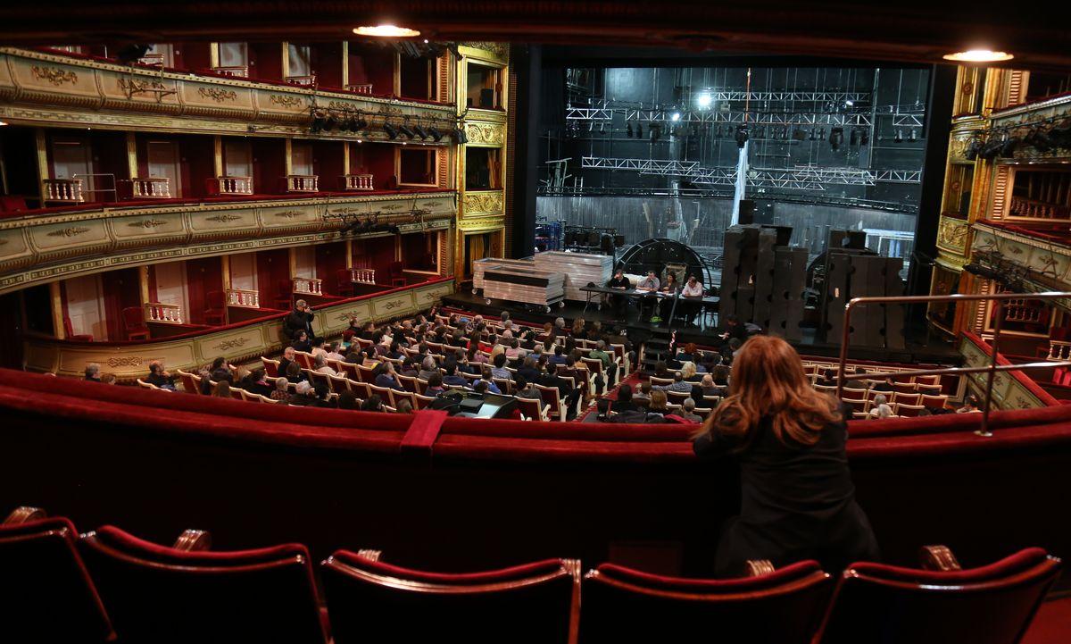 Asamblea de la plantilla del Teatro de la Zarzuela